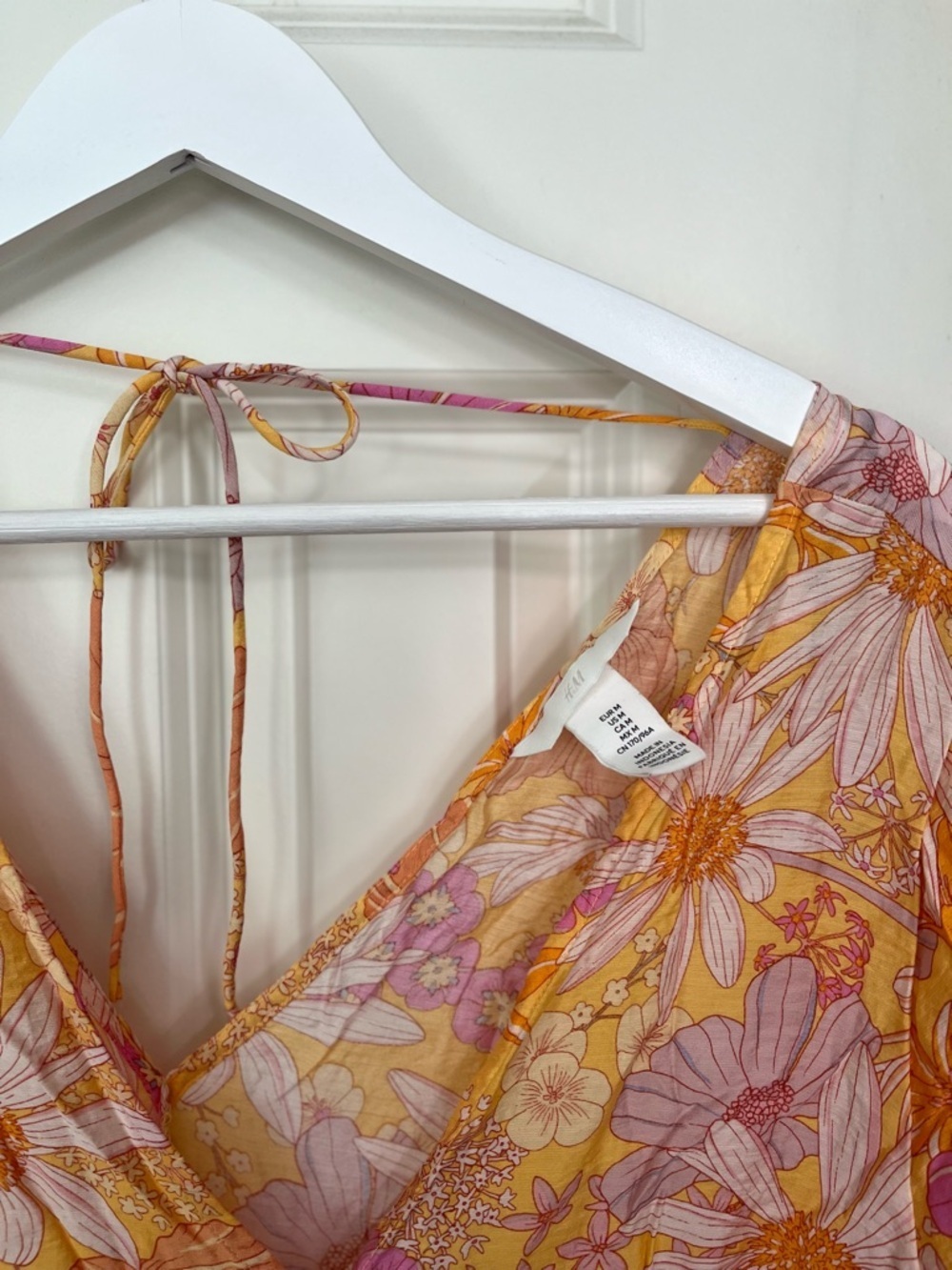 H&M Floral Mini Dress NWOT - Picture 3 of 3